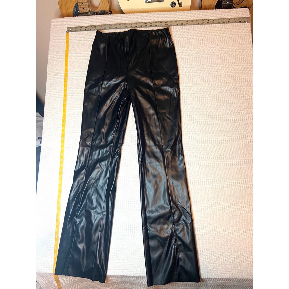 Mod On Trend Black Faux Leather Split Front Leggings Pants Size Large NWT